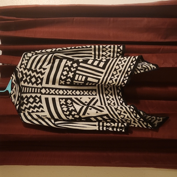 Cardigan - Picture 3 of 3